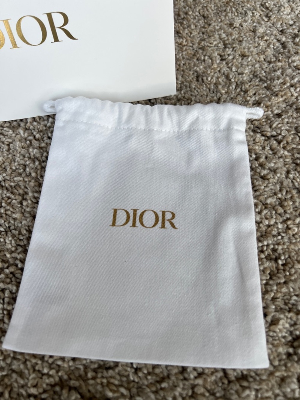 Dior White Cushion Powder Puffs & Miss Dior Sample New - Picture 6 of 7